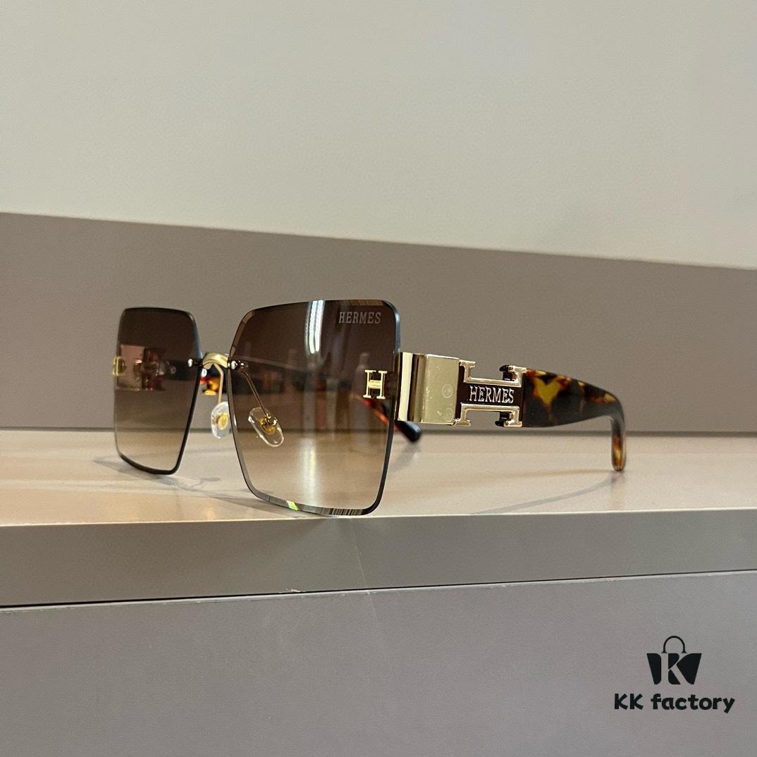 6931a9e9ccd8ab3d7af9e4ea HERMES Hermès New Heavyweight Women's Sunglasses, Large Frame with 3D Design to Flatter Facial Features, Retro and Elegant Style