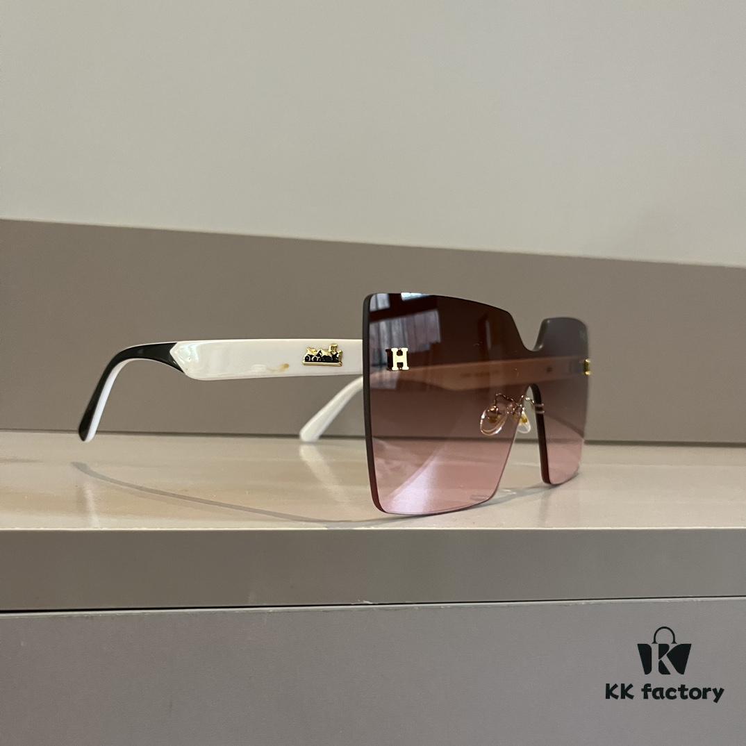 6931a9eeccd8ab3d7af9e53d Hermès Women's Oversized 3D Frame Sunglasses, Heavyweight New Arrival, Retro and Elegant