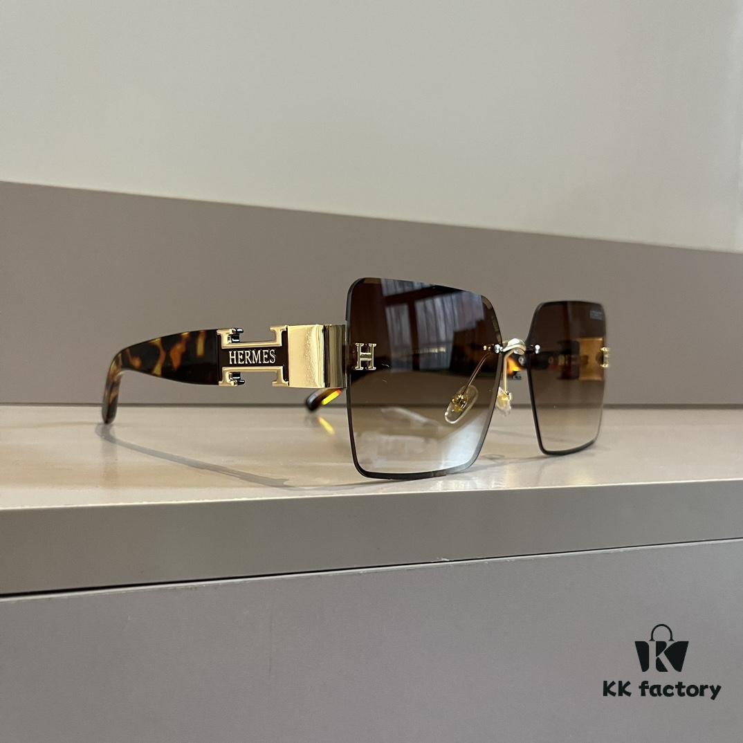 6931a9efccd8ab3d7af9e552 HERMES Hermès New Heavyweight Women's Sunglasses, Large Frame with 3D Design to Flatter Facial Features, Retro and Elegant Style