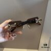 6931a9f0ccd8ab3d7af9e555 HERMES Hermès New Heavyweight Women's Sunglasses, Large Frame with 3D Design to Flatter Facial Features, Retro and Elegant Style