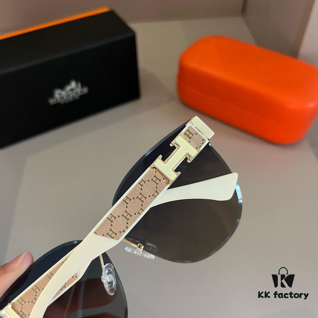 6931a9f1ccd8ab3d7af9e572 Hermes Women's Sunglasses, Oval Lens, Ultra-Premium Custom Design, Essential for Travel and Driving