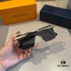 6931aa03ccd8ab3d7af9e68b LV Sunglasses That Turn You Into a Powerhouse CEO