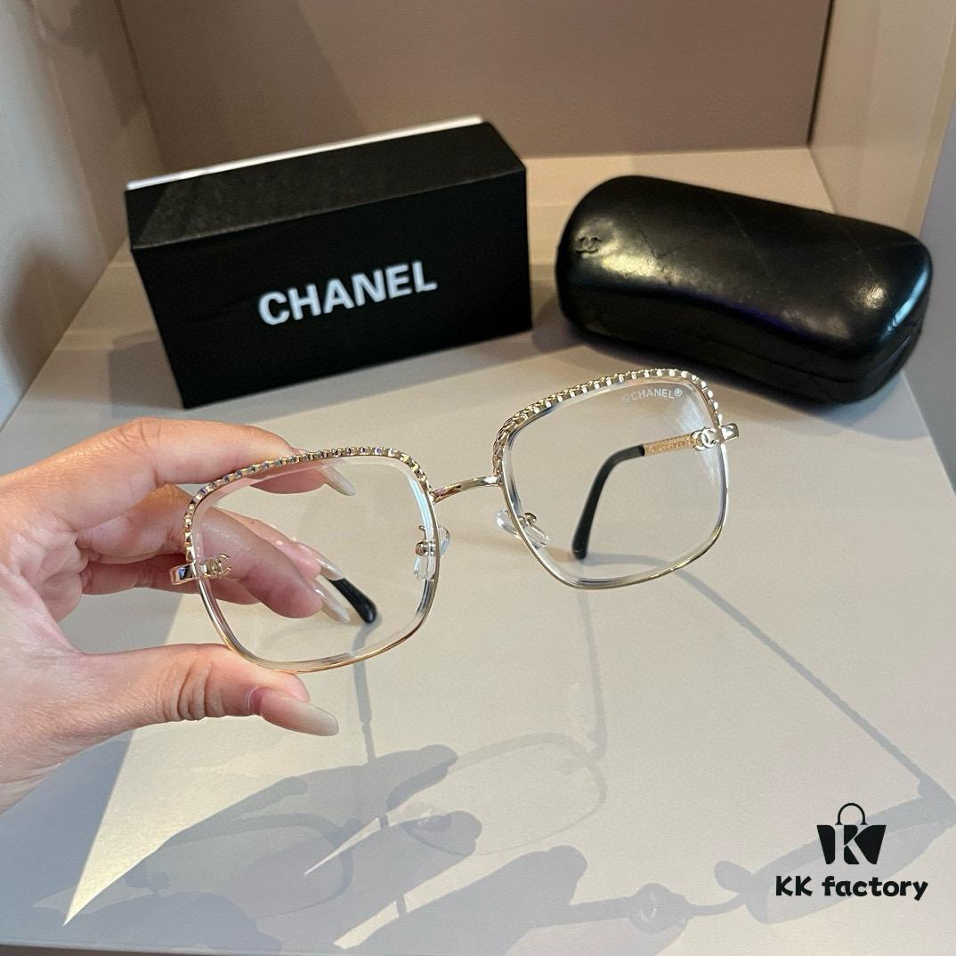 6931aa13ccd8ab3d7af9e794 Chanel Sunglasses, absolutely in love, instantly elevate your presence, greatly slimming the face, large-frame design yet incredibly lightweight, perfectly curved temples for a comfortable, feather-light wear!
