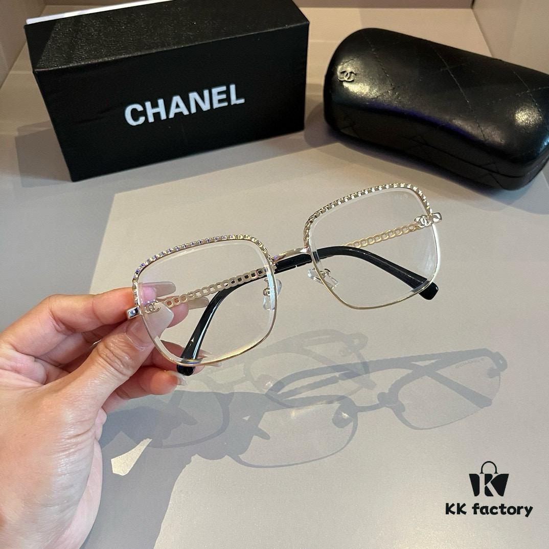 6931aa13ccd8ab3d7af9e796 Chanel Sunglasses, absolutely in love, instantly elevate your presence, greatly slimming the face, large-frame design yet incredibly lightweight, perfectly curved temples for a comfortable, feather-light wear!