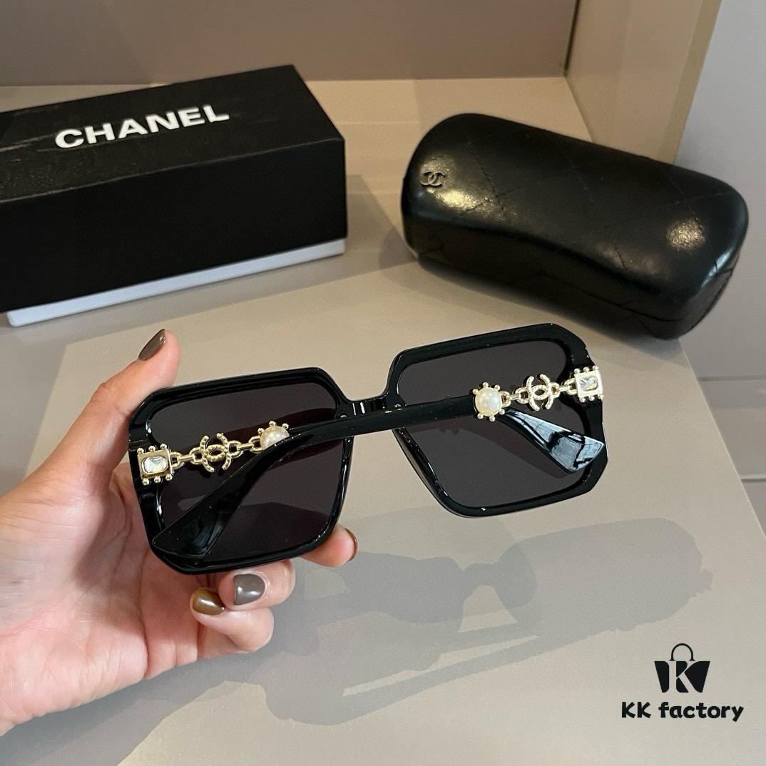 6931aa14ccd8ab3d7af9e7a7 Chanel Sunglasses
