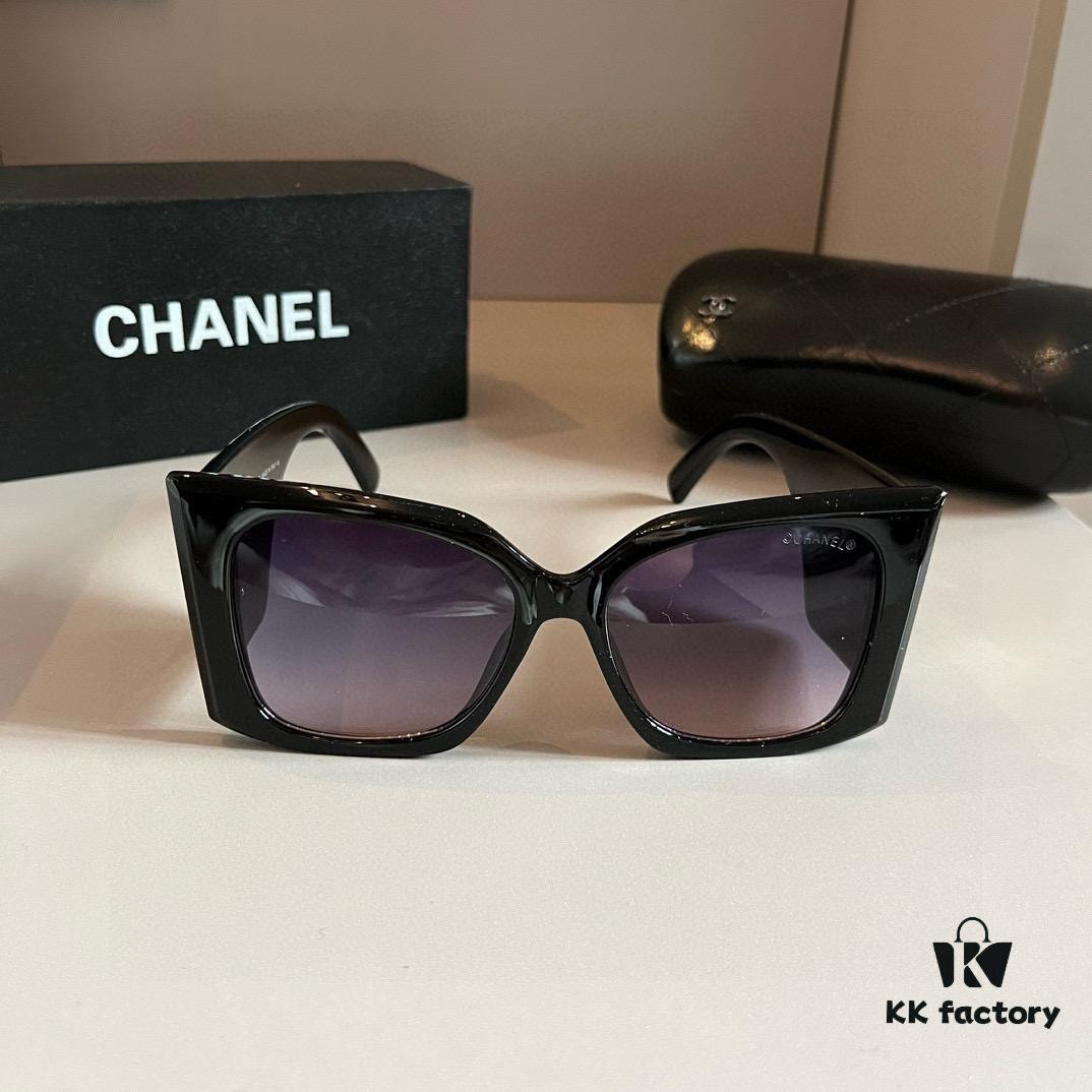 6931aa17ccd8ab3d7af9e7d5 Chanel Sunglasses, Absolutely In Love, The Moment You Put Them On, The Presence Is Perfectly Captured, Greatly Slimming The Face, Large-Frame Yet Lightweight, Temples Designed With Just The Right Curve, Offering A Light And Comfortable Fit!