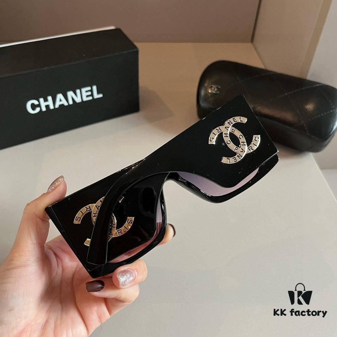 6931aa17ccd8ab3d7af9e7d8 Chanel Sunglasses, Absolutely In Love, The Moment You Put Them On, The Presence Is Perfectly Captured, Greatly Slimming The Face, Large-Frame Yet Lightweight, Temples Designed With Just The Right Curve, Offering A Light And Comfortable Fit!