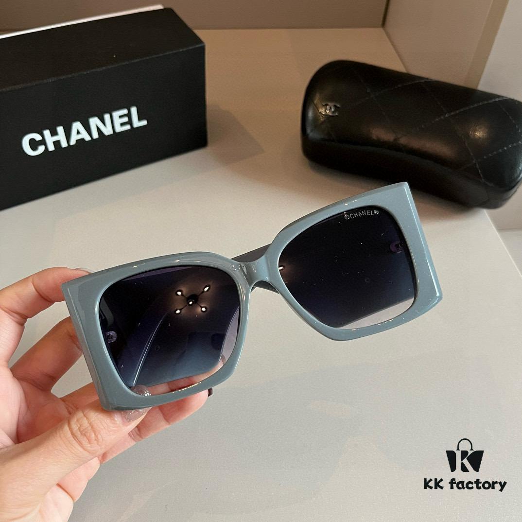 6931aa18ccd8ab3d7af9e7e2 Chanel Sunglasses, absolutely in love, the aura is perfectly on point when worn, makes the face look incredibly slim, large-frame design yet lightweight, temples perfectly curved for a comfortable, feather-light fit!