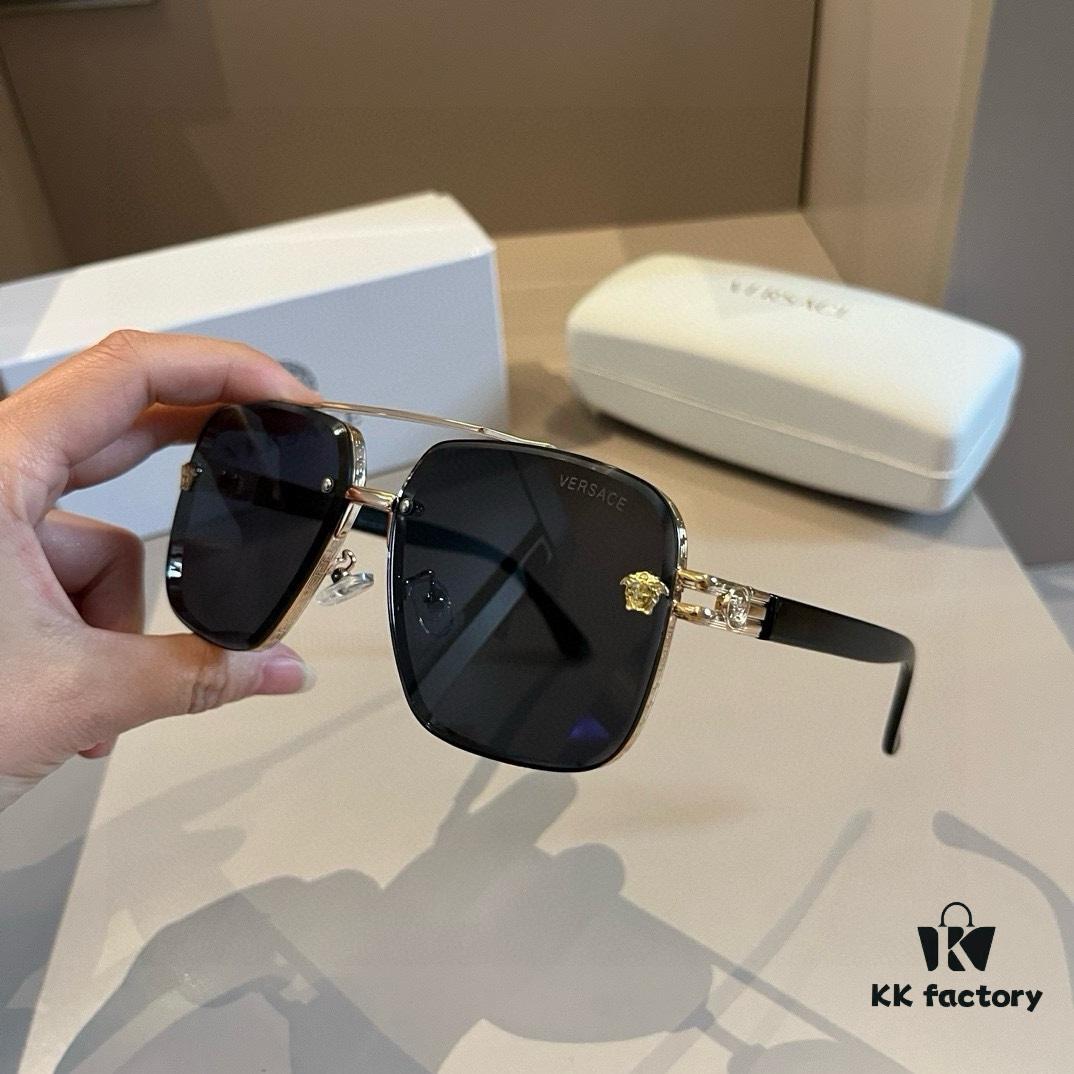VERSACE Versace Fashion Sunglasses in European and American Style, Men's Polarized Sunglasses, Sun Protection Glasses for Men, Stylish Eyewear that Complements Facial Features