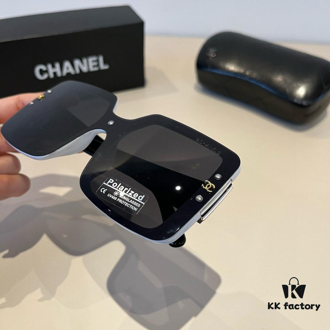 Chanel Sunglasses 🕶️, Super Nice, Essential for Driving and Travel, Must-Have Eyewear to Flatter Facial Features