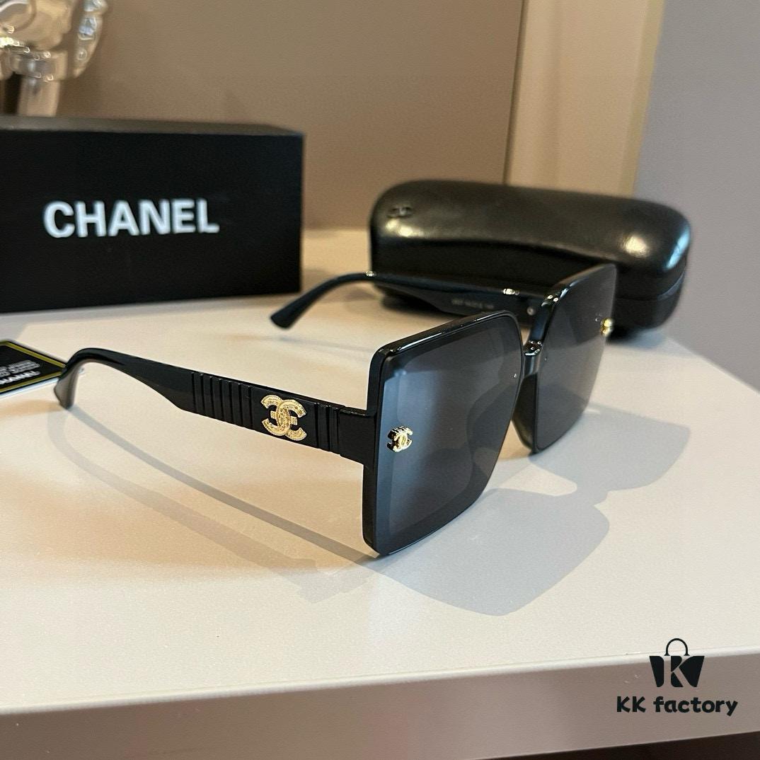 6931aa3bccd8ab3d7af9ea19 Chanel Popular Pearlescent Temple Sunglasses, XiaoHongShu Trending Style, Fashionable Designer Shades
