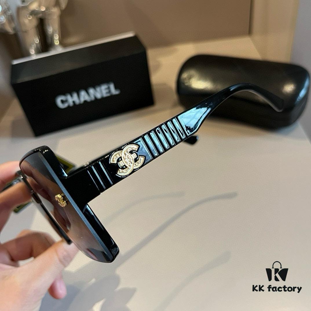 6931aa3bccd8ab3d7af9ea1d Chanel Popular Pearlescent Temple Sunglasses, XiaoHongShu Trending Style, Fashionable Designer Shades