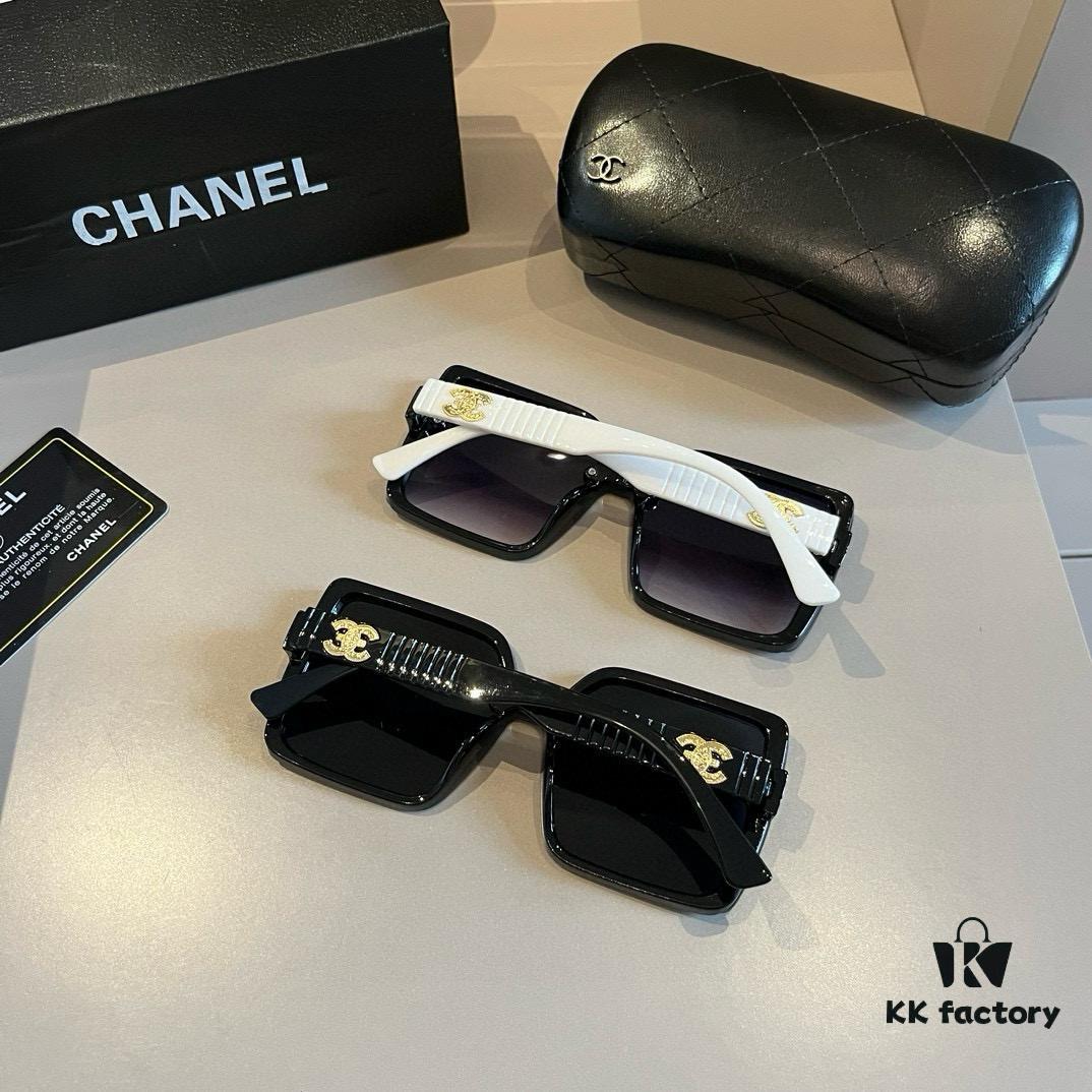 6931aa3cccd8ab3d7af9ea21 Chanel Popular Pearlescent Temple Sunglasses, XiaoHongShu Trending Style, Fashionable Designer Shades