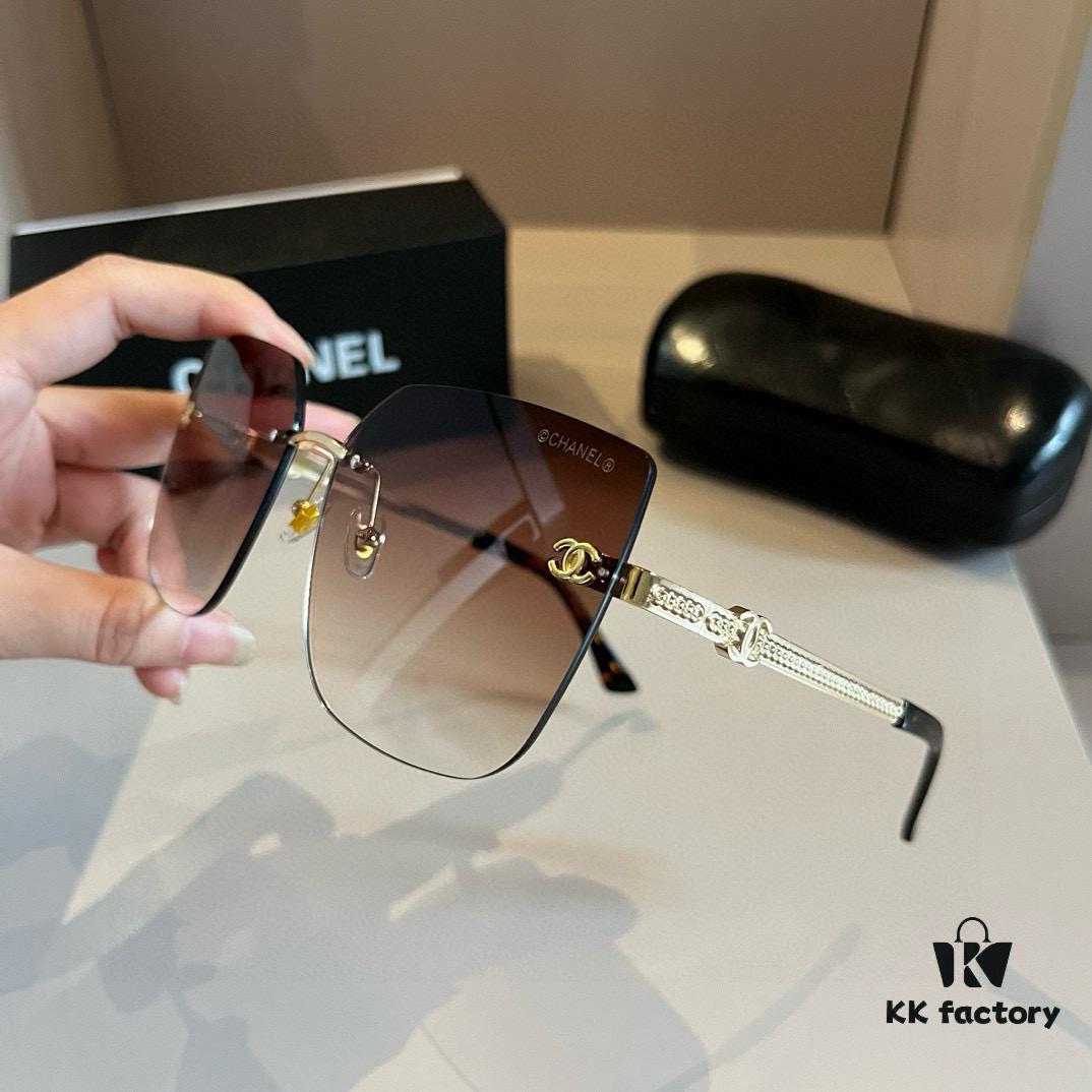 CHANEL Official Spring Collection New Arrival Oversized Sunglasses, Polarized Clear Lens Sun Glasses Popular Among Many Celebrities