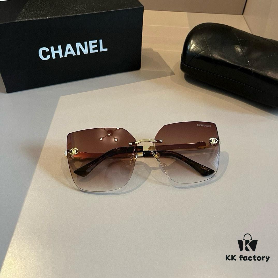CHANEL Official Spring Collection New Arrival Oversized Sunglasses, Polarized Clear Lens Sun Glasses Popular Among Many Celebrities