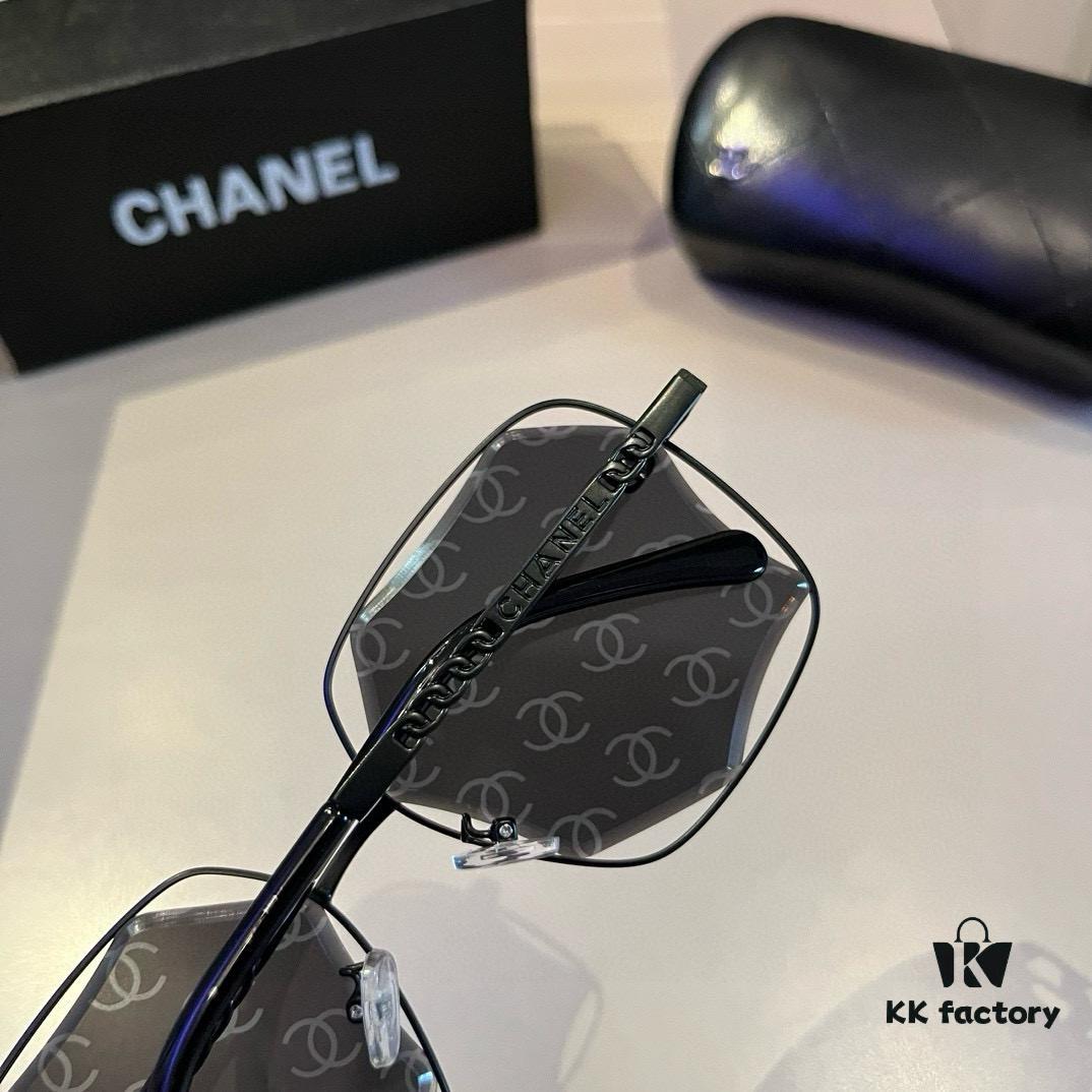 6931aa52ccd8ab3d7af9eb8e Chanel Sunglasses for Round Faces, Oversized Frame Sun Glasses 2024 New Arrival, Flattering and Slimming Design