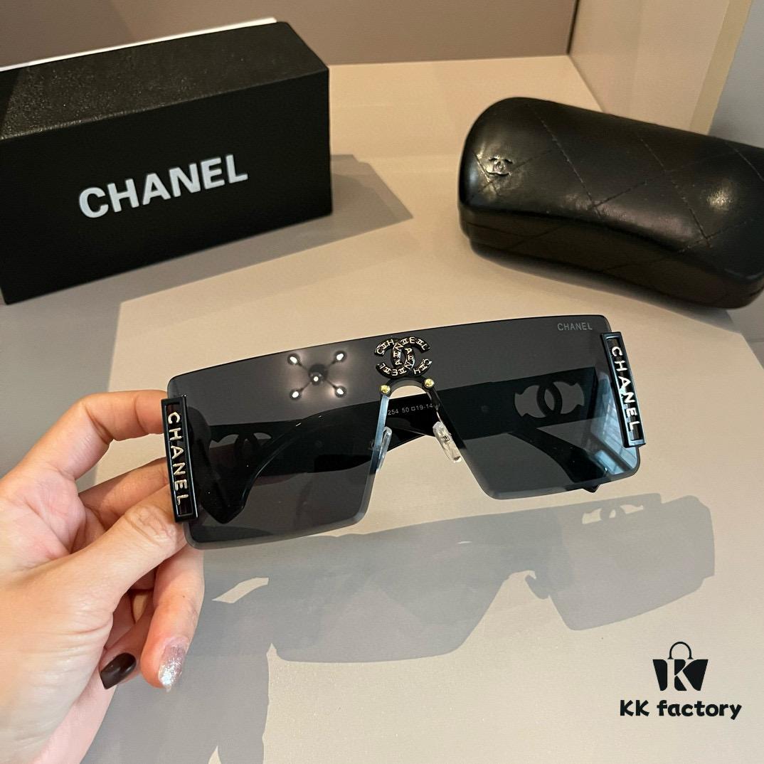 6931aa5accd8ab3d7af9ec06 Chanel Sunglasses 🕶️, Super Nice, a Must-Have for Driving and Travel, Perfect Face-Shape Enhancer