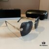 Chanel Popular Bestseller Xiaohongshu Same Style This Year's Hot Item CHANEL Sunglasses Trendy Influencer Style Shades Fashionable Sun Glasses