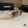 Chanel Popular Catwalk Sunglasses, Same Style as Xiao Hong Shu Influencer Look, This Year's Hottest Trend, Online Celebrity Favorite, Department Store Quality, Fashionable Sun Glasses