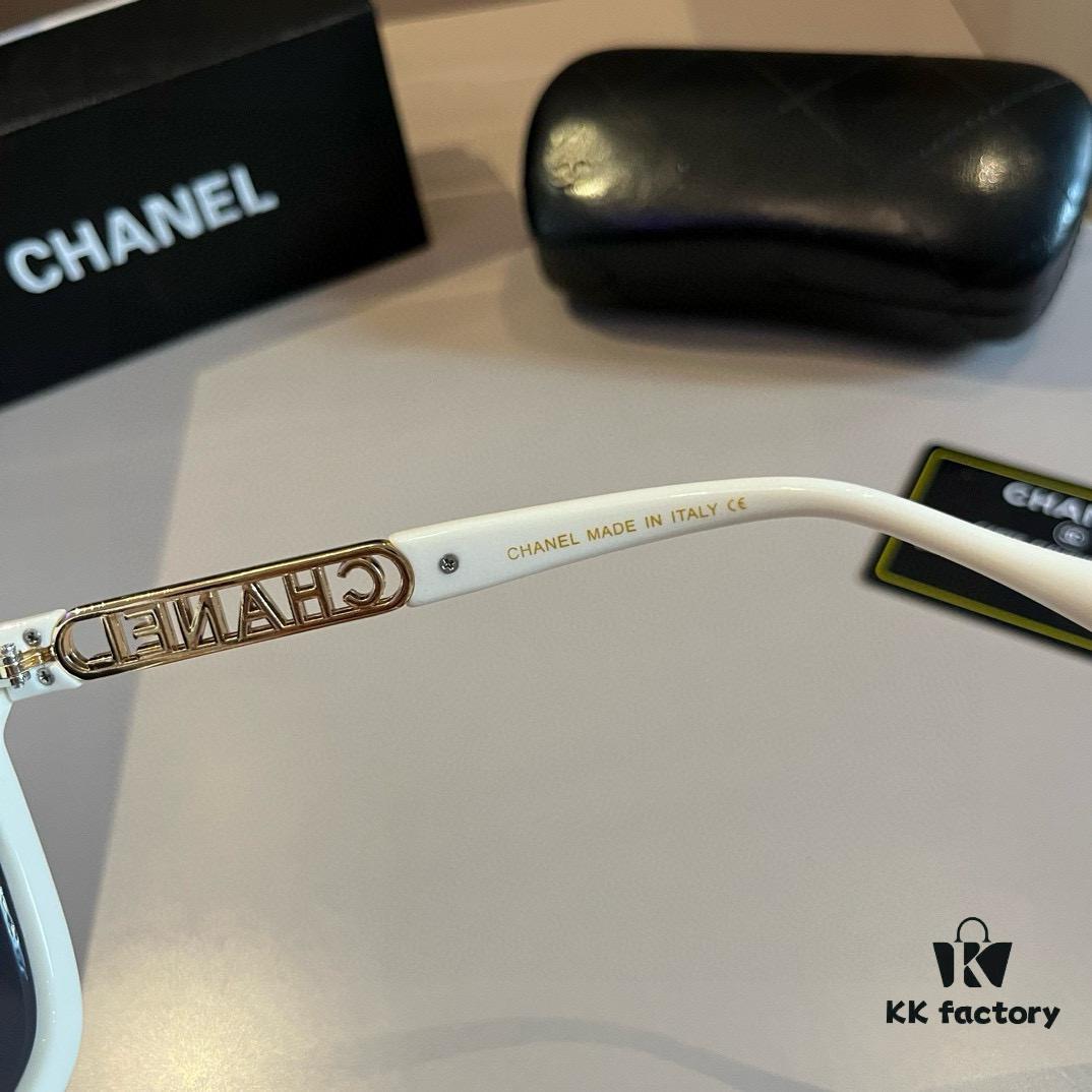 Chanel Feminine Sunglasses, Influencer's Style Sun Glasses