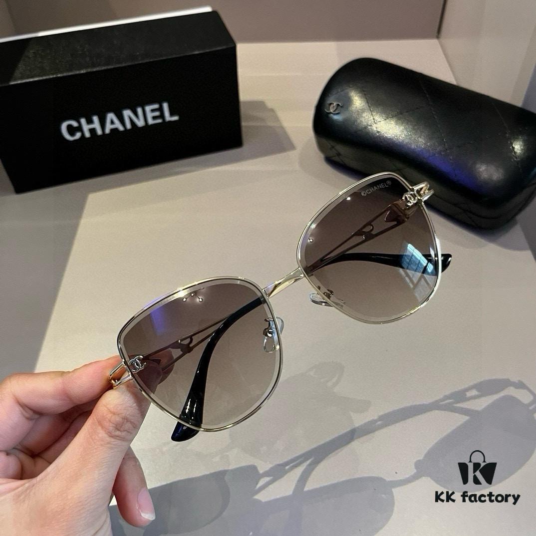 6931aa73ccd8ab3d7af9ed91 Chanel 2024 New Large-Frame Sunglasses, Flattering Round and Full Face Shapes, Stylish and Slimming