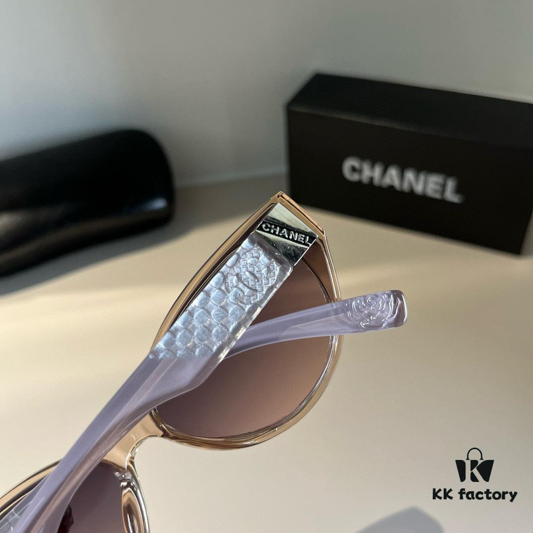 Chanel Feminine Sunglasses, Influencer's Style Sun Glasses