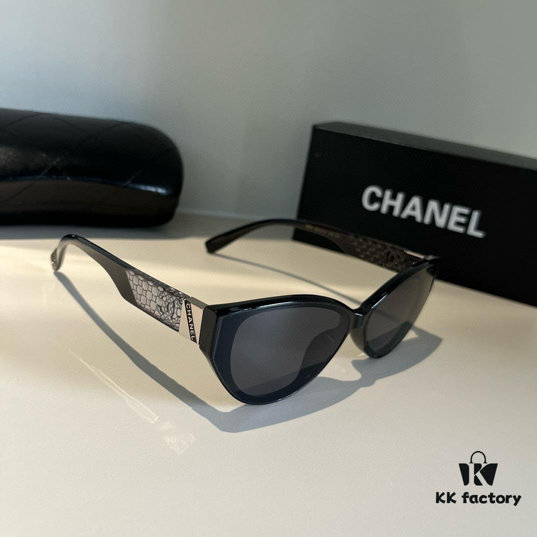 Chanel Feminine Sunglasses, Influencer's Style Sun Glasses