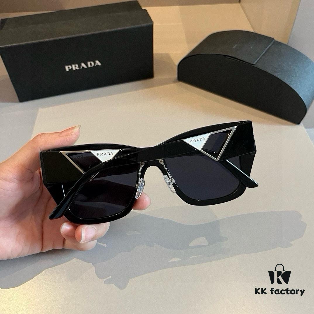 Prada Unisex Sunglasses 🕶️ Eyewear