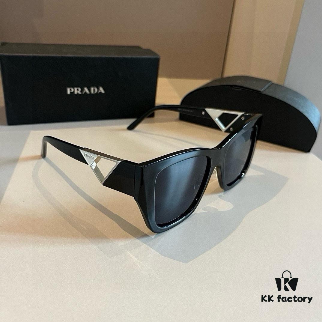 Prada Unisex Sunglasses 🕶️ Eyewear