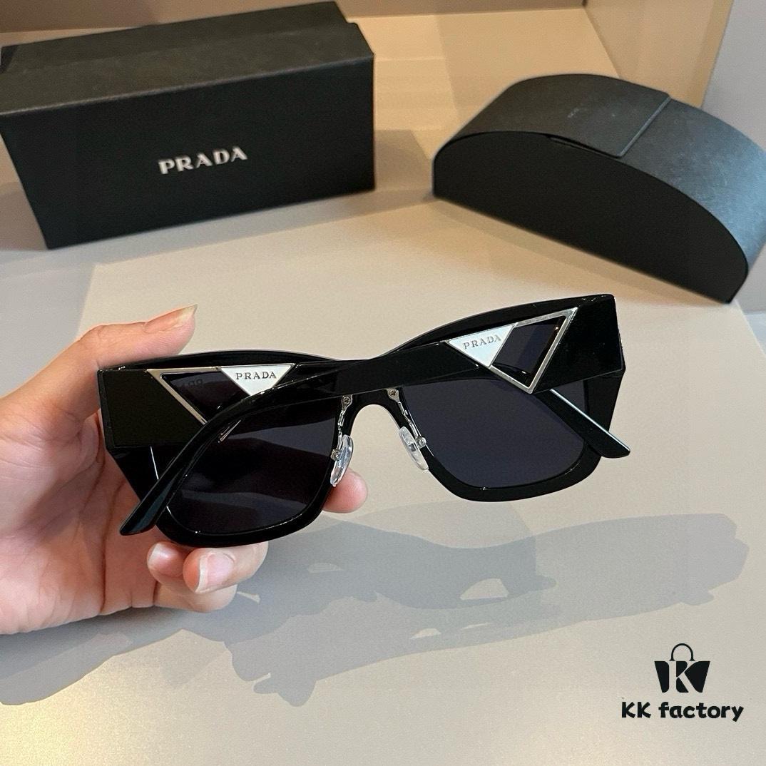 Prada Unisex Sunglasses 🕶️ Eyewear