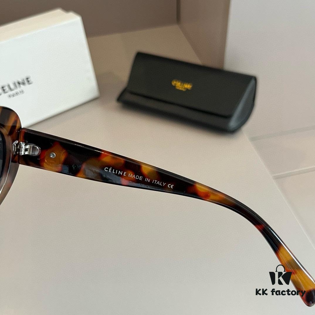6931ab3eccd8ab3d7af9f9e2 Celine Square Sunglasses, a Game-Changer for Round and Square Faces, Slimming Effect, Flattering All Face Shapes