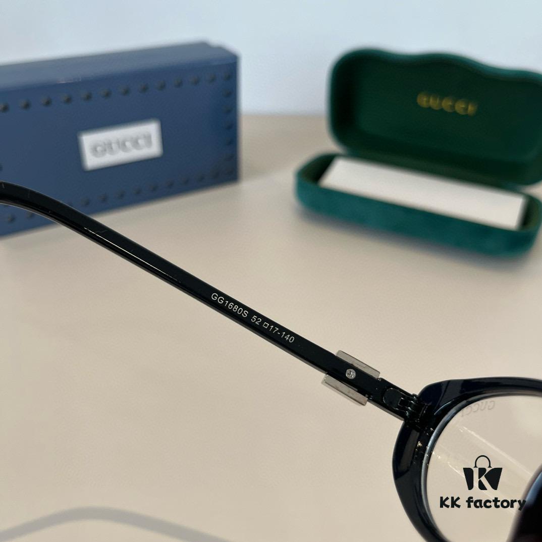 6931ab72ccd8ab3d7af9fcea Gucci New Arrival Sunglasses, Polarized Unisex Eyewear with Bola Lenses, Stylish and Flattering on All Face Shapes