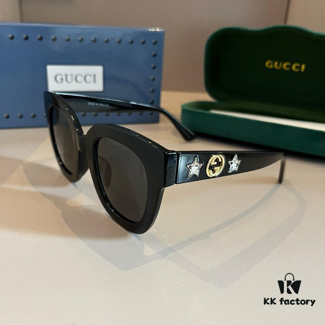 6931ab80ccd8ab3d7af9fdaf Gucci New Heavyweight Unisex Sunglasses, Large Frame 3D Design for Face Contouring, Retro and Elegant