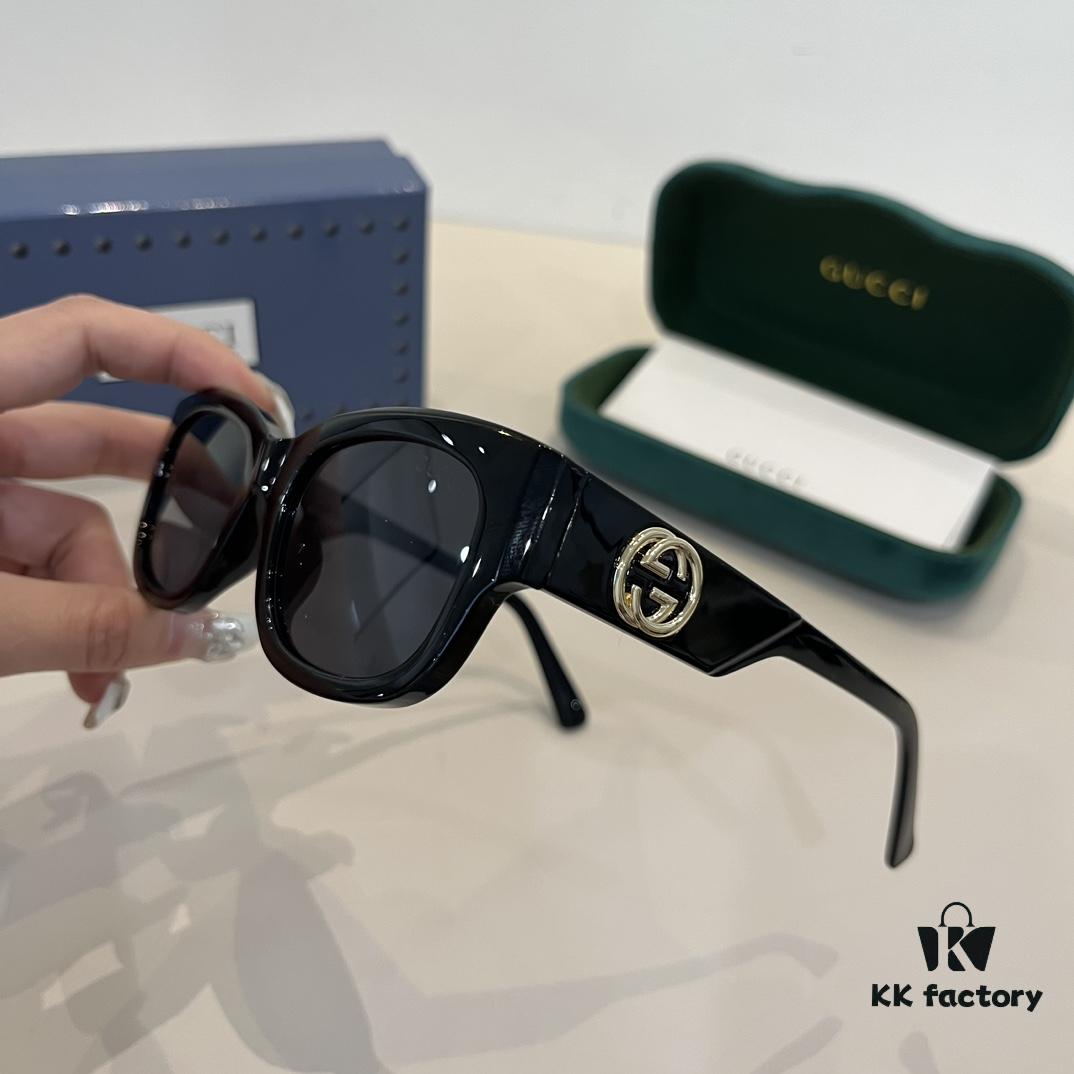 6931ab81ccd8ab3d7af9fdba Gucci New Heavyweight Women's Sunglasses with Large Frame and 3D Design for Flattering Facial Contour