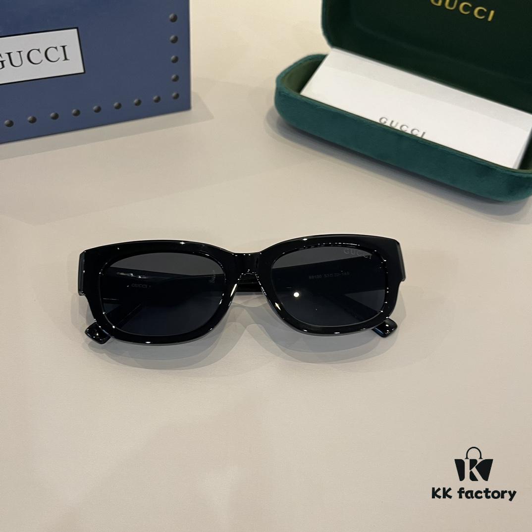 6931ab81ccd8ab3d7af9fdbb Gucci New Heavyweight Women's Sunglasses with Large Frame and 3D Design for Flattering Facial Contour
