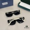6931ab81ccd8ab3d7af9fdbe Gucci New Heavyweight Women's Sunglasses with Large Frame and 3D Design for Flattering Facial Contour