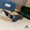 6931ab89ccd8ab3d7af9fe2c Gucci New Heavyweight Unisex Sunglasses