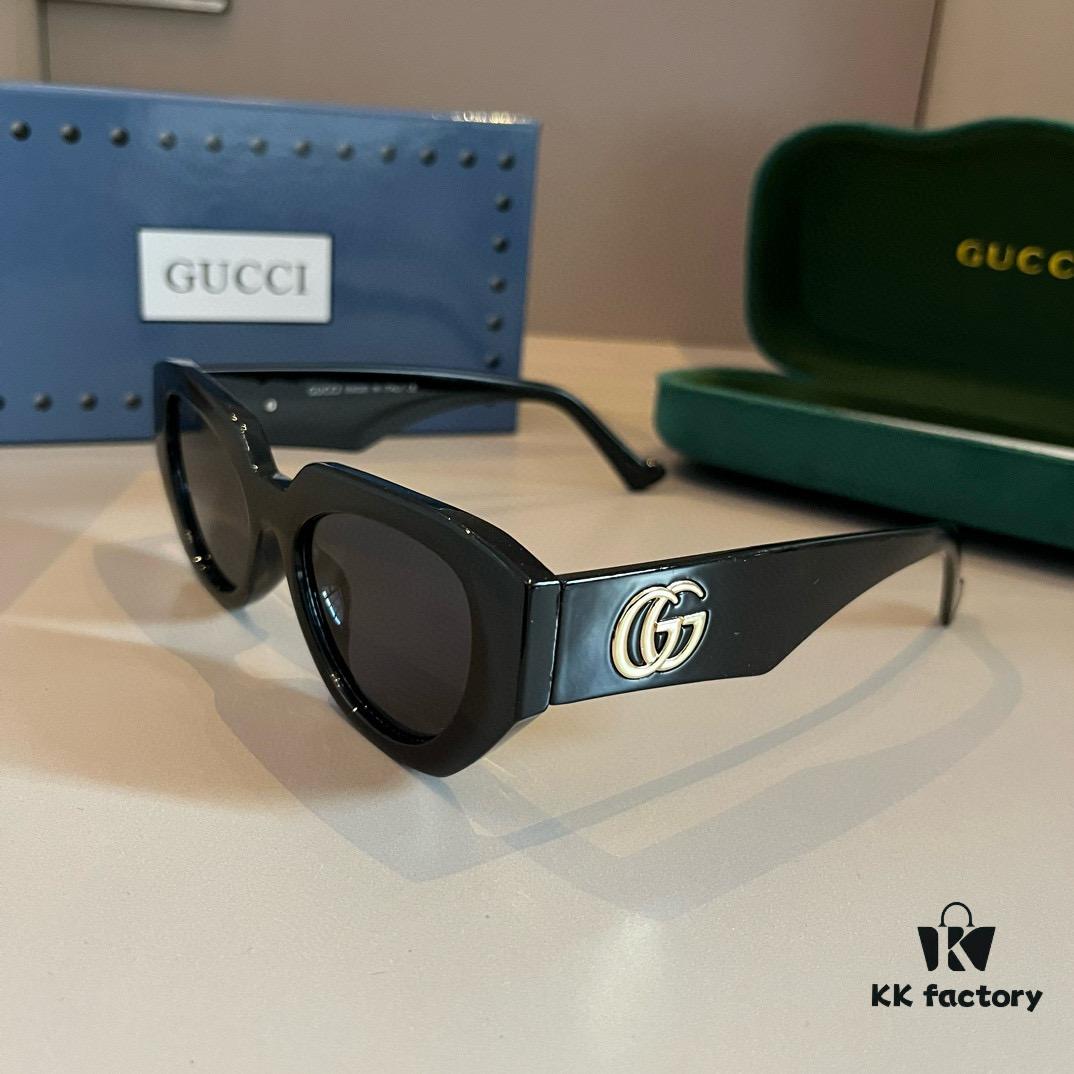 6931ab89ccd8ab3d7af9fe2e Gucci New Heavyweight Unisex Sunglasses