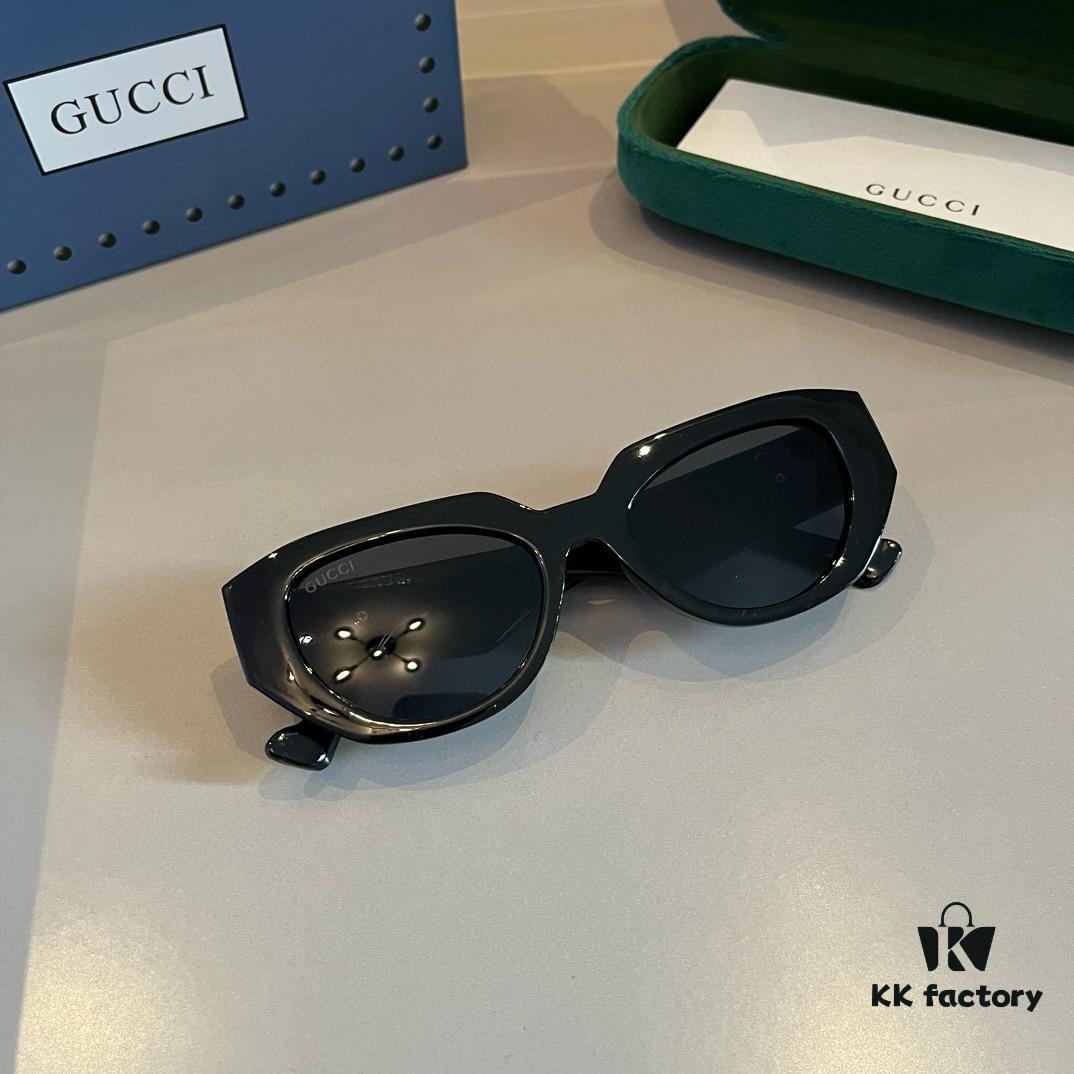 6931ab89ccd8ab3d7af9fe31 Gucci New Heavyweight Unisex Sunglasses