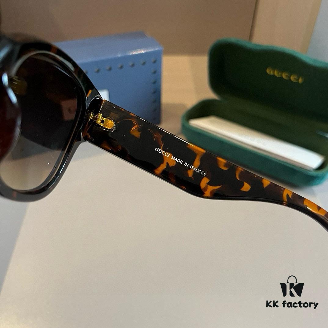 6931ab96ccd8ab3d7af9fef3 Gucci Heavyweight New Arrival Women's Sunglasses, Large Frame 3D Design to Complement Facial Features, Retro and Elegant