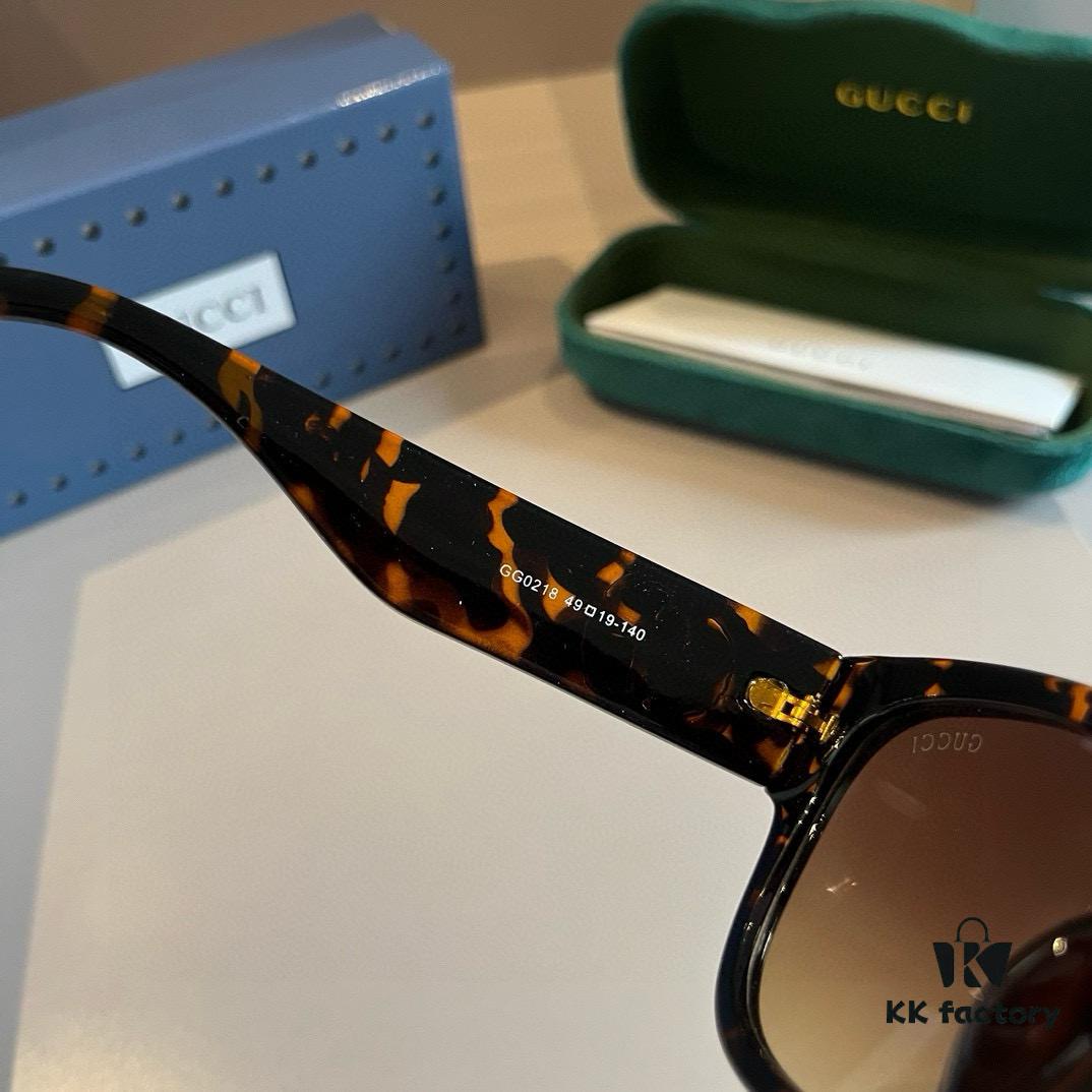 6931ab96ccd8ab3d7af9fef4 Gucci Heavyweight New Arrival Women's Sunglasses, Large Frame 3D Design to Complement Facial Features, Retro and Elegant