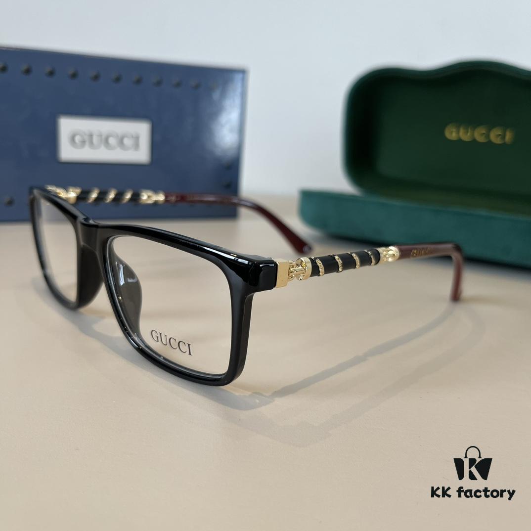 6931ab9dccd8ab3d7af9ff67 Optical Glasses, Natural Look Essential