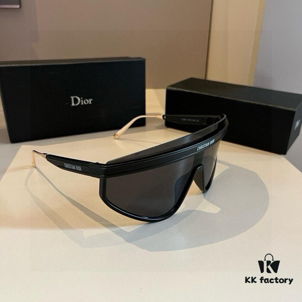 6931aba8ccd8ab3d7afa000e DIOR DiorClub M2 Sunglasses, Same Style Worn by Liu Yuxin and Yang Caiyu