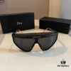 6931aba8ccd8ab3d7afa000f DIOR DiorClub M2 Sunglasses, Same Style Worn by Liu Yuxin and Yang Caiyu