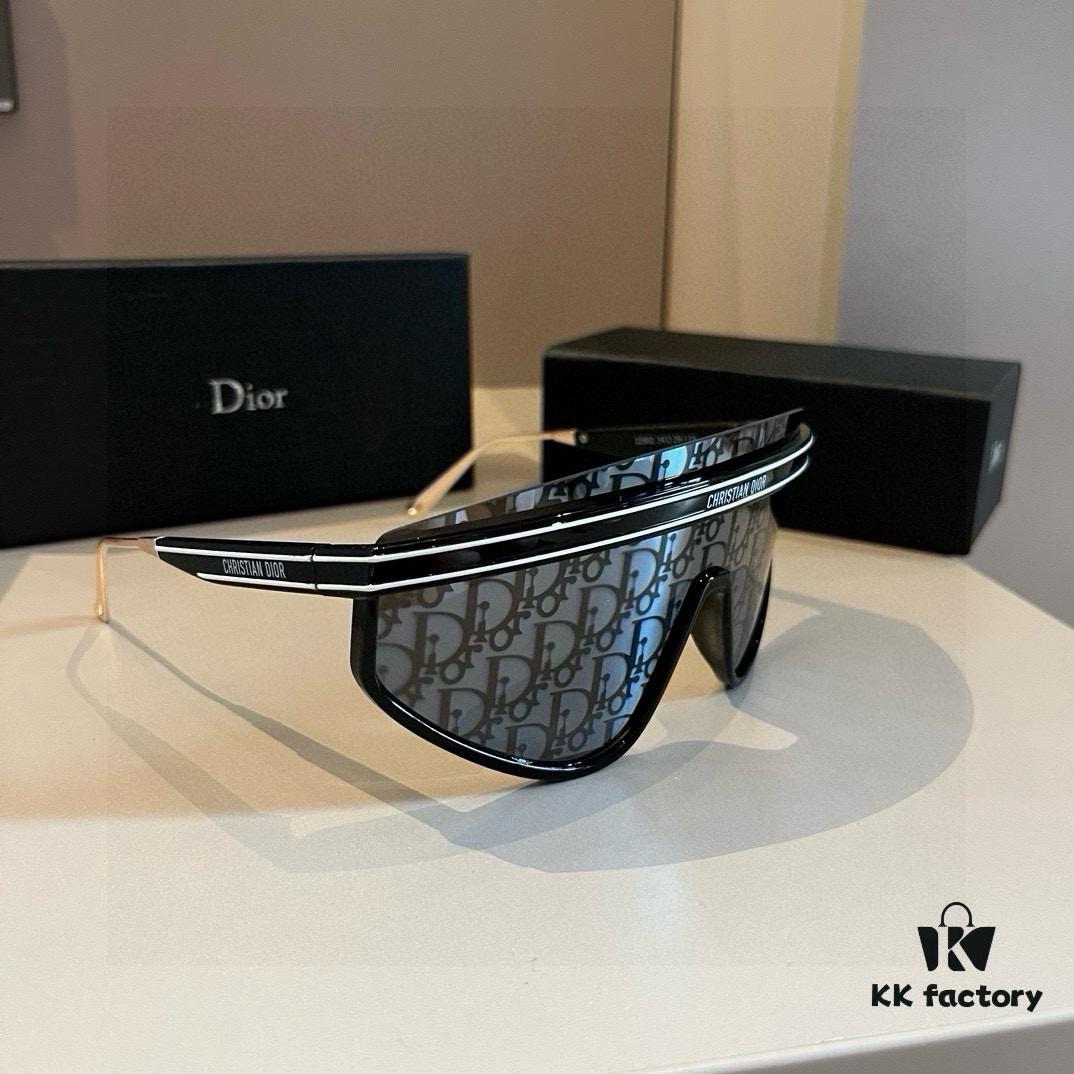 6931aba9ccd8ab3d7afa0018 DIOR DiorClub M2 Sunglasses, Same Style as Worn by Liu Yuxin and Yang Caiyu