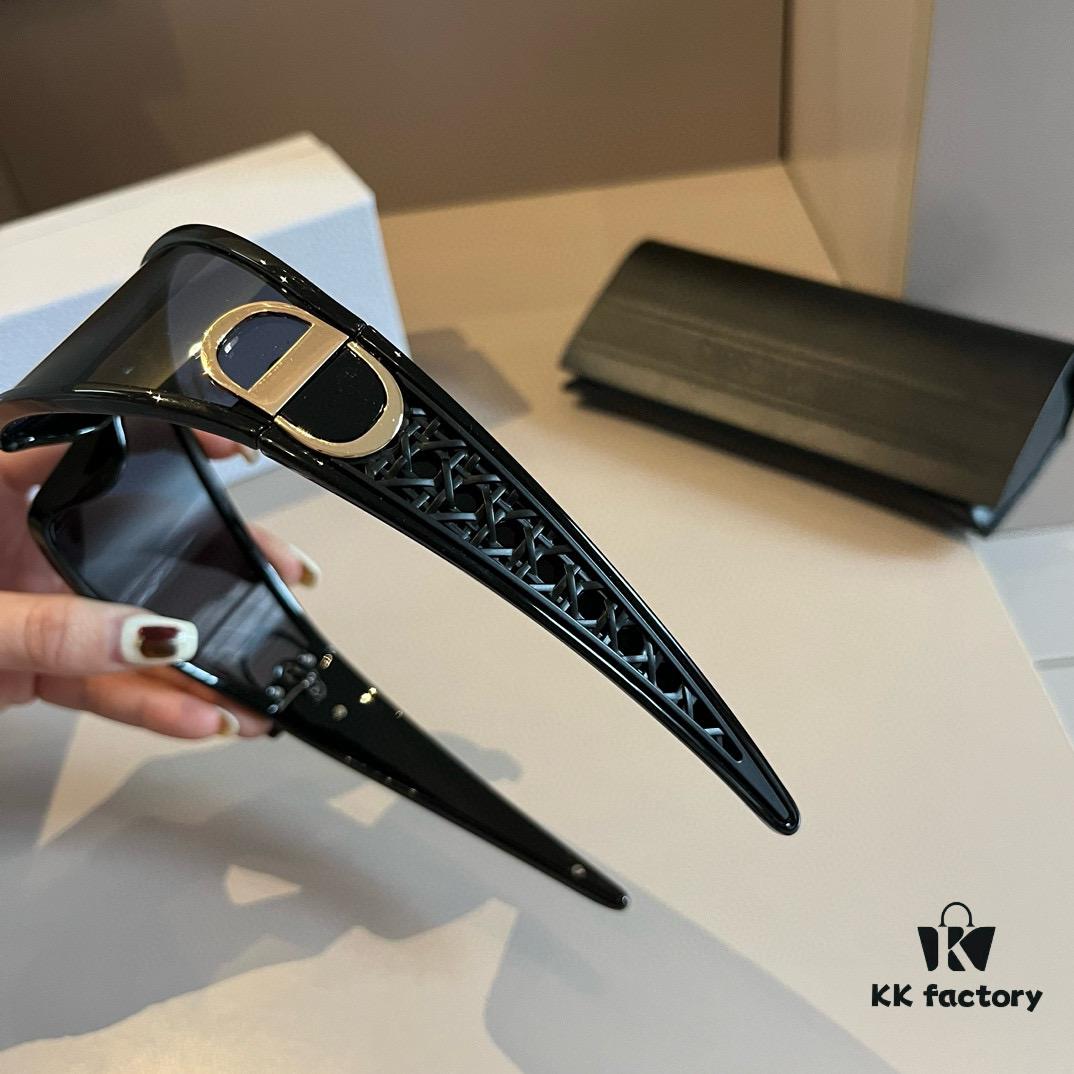 6931abb9ccd8ab3d7afa0113 Dior Sunglasses 🕶️