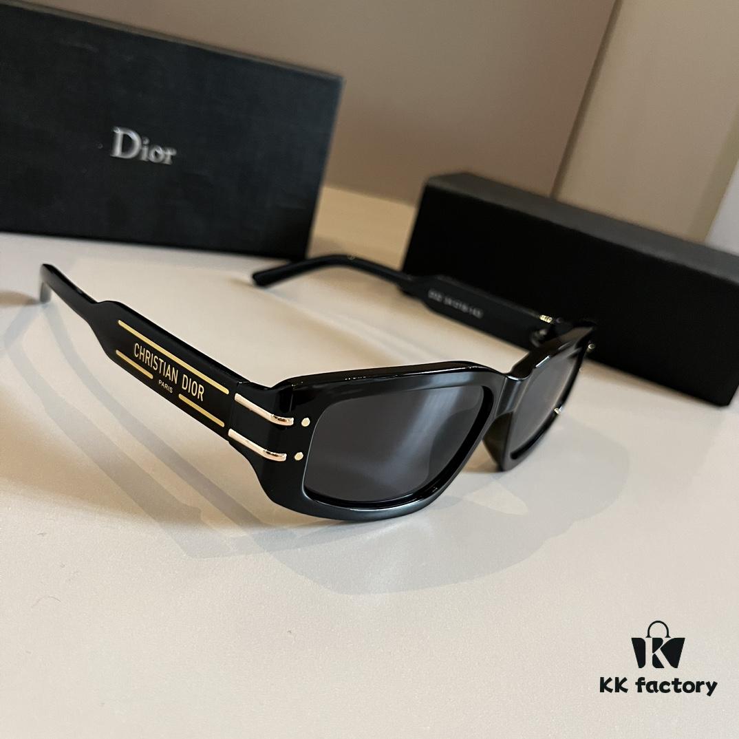 6931abc2ccd8ab3d7afa019f Dior Sunglasses, Same Style as Worn by Jiang Shuying