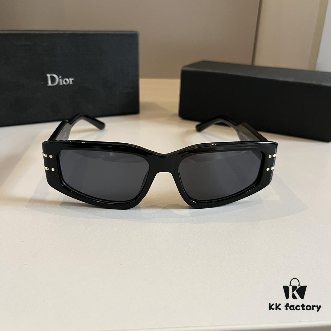 6931abc2ccd8ab3d7afa01a0 Dior Sunglasses, Same Style as Worn by Jiang Shuying
