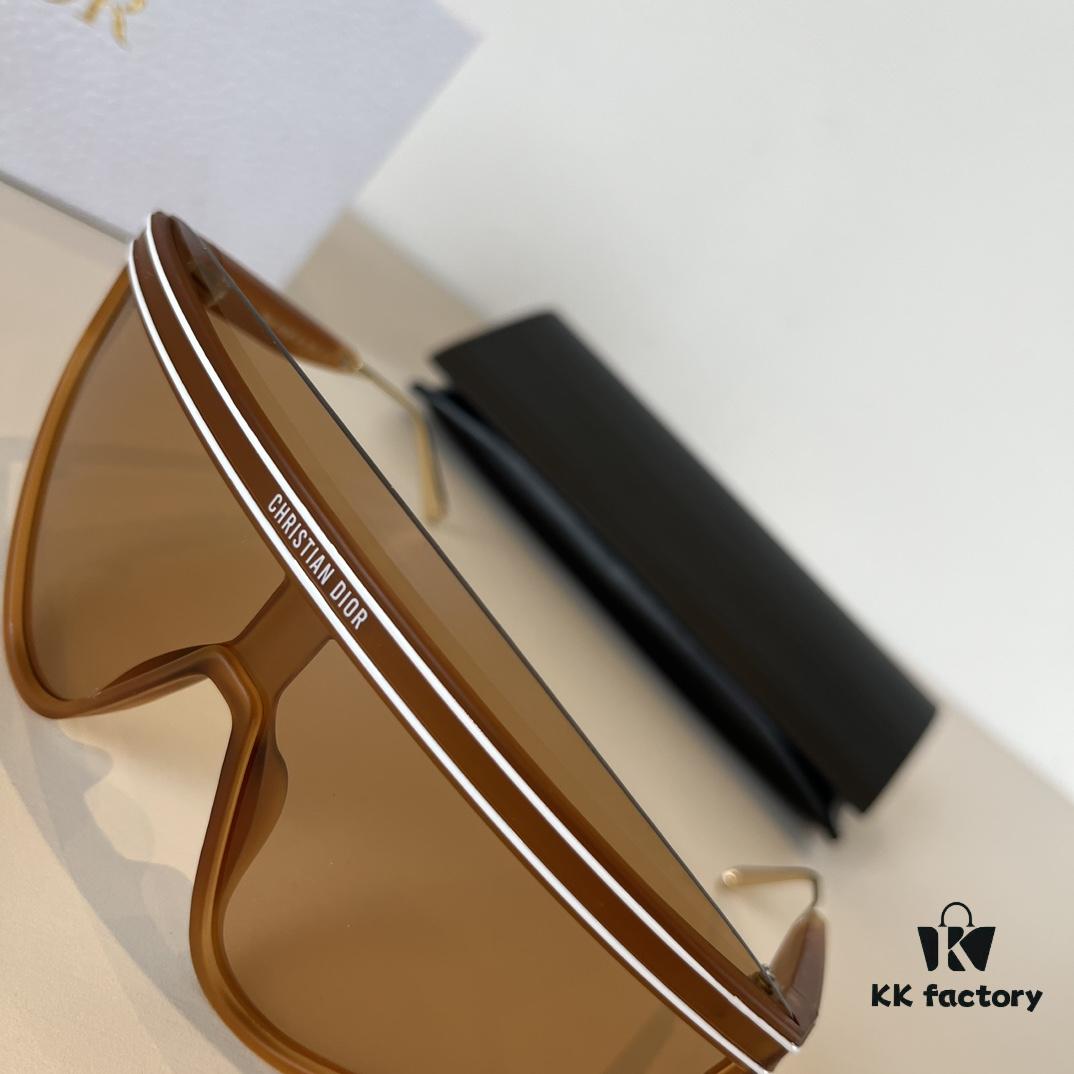 6931abccccd8ab3d7afa0237 DIOR DiorClub M2U Sunglasses, Same Style Worn by Liu Yuxin and Yang Caiyu