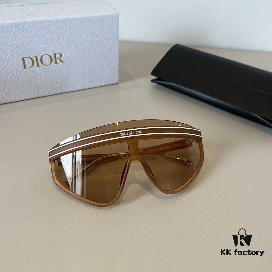 6931abccccd8ab3d7afa0238 DIOR DiorClub M2U Sunglasses, Same Style Worn by Liu Yuxin and Yang Caiyu